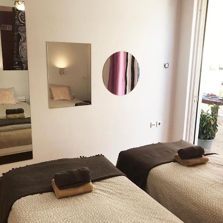 Athens By Foot: Perfect Flat With Terrace Apartment Exterior photo